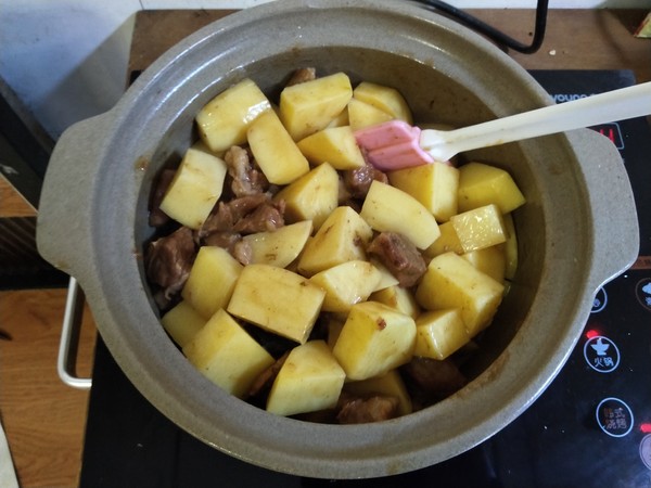 Beef Brisket Stewed Potatoes recipe