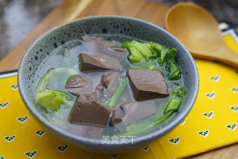 Lettuce Blood Tofu Soup