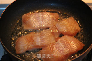 Pan-fried Long Li Fish Steak recipe