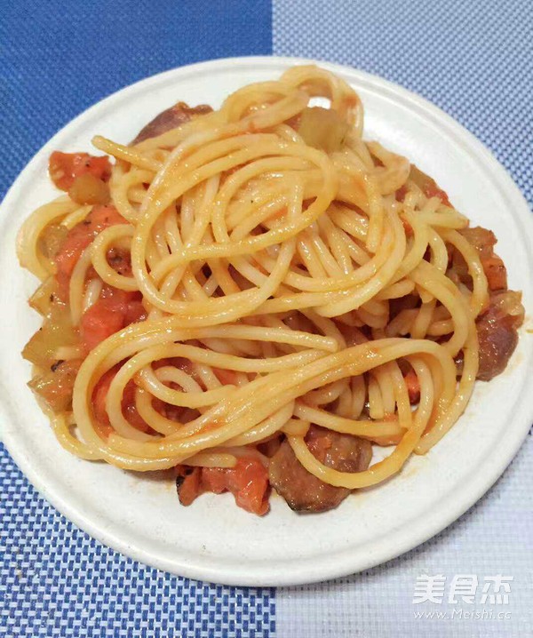 Spaghetti with Tomatoes recipe