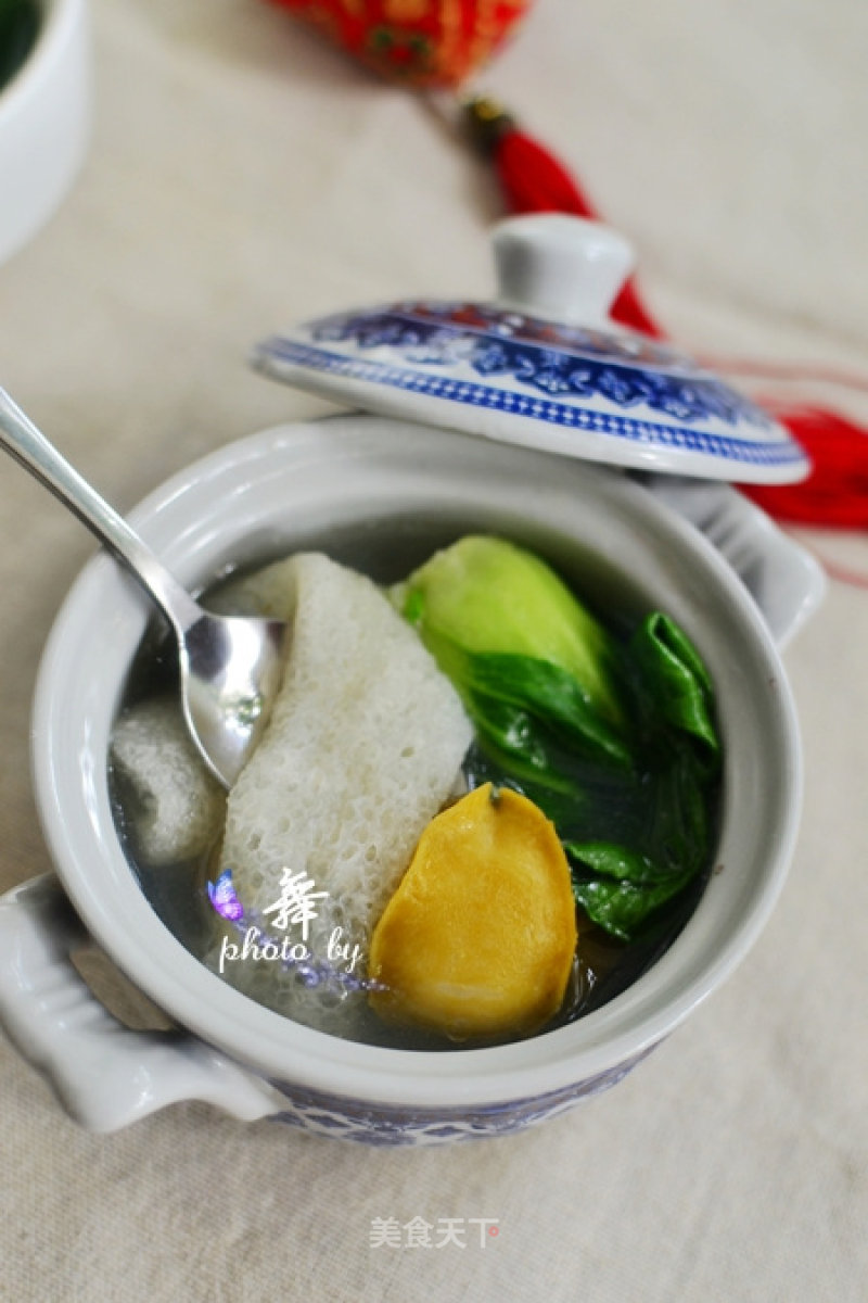Stewed Abalone with Bamboo Fungus recipe