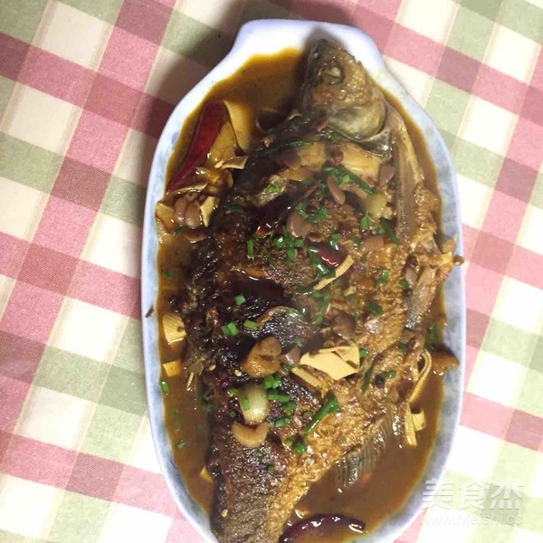 Braised Wuchang Fish Bream recipe