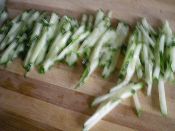 Cucumber and Dried Tofu recipe