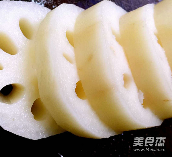 Stir-fried Lotus Root with Minced Beef recipe