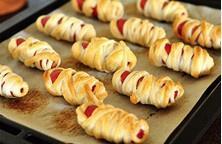 Hot Dog Mummy recipe