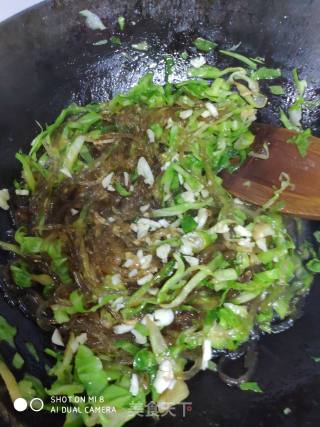 Kuaishou Vegetarian Cabbage Stir-fried Noodles recipe