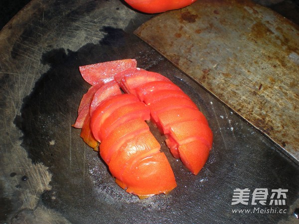 Ravioli with Tomato and Egg Crust recipe