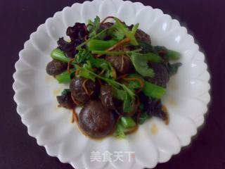 Mushroom Stewed Cabbage Heart recipe