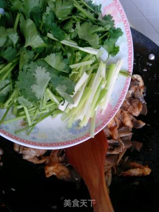 Fried Fresh Mushrooms with Cumin recipe