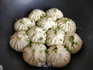 Pork and Cabbage Fried Bun recipe