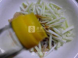 Cabbage Stem with Jellyfish recipe