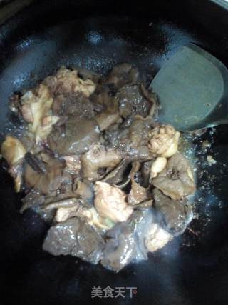 Stewed Chicken with Mountain Mushrooms recipe