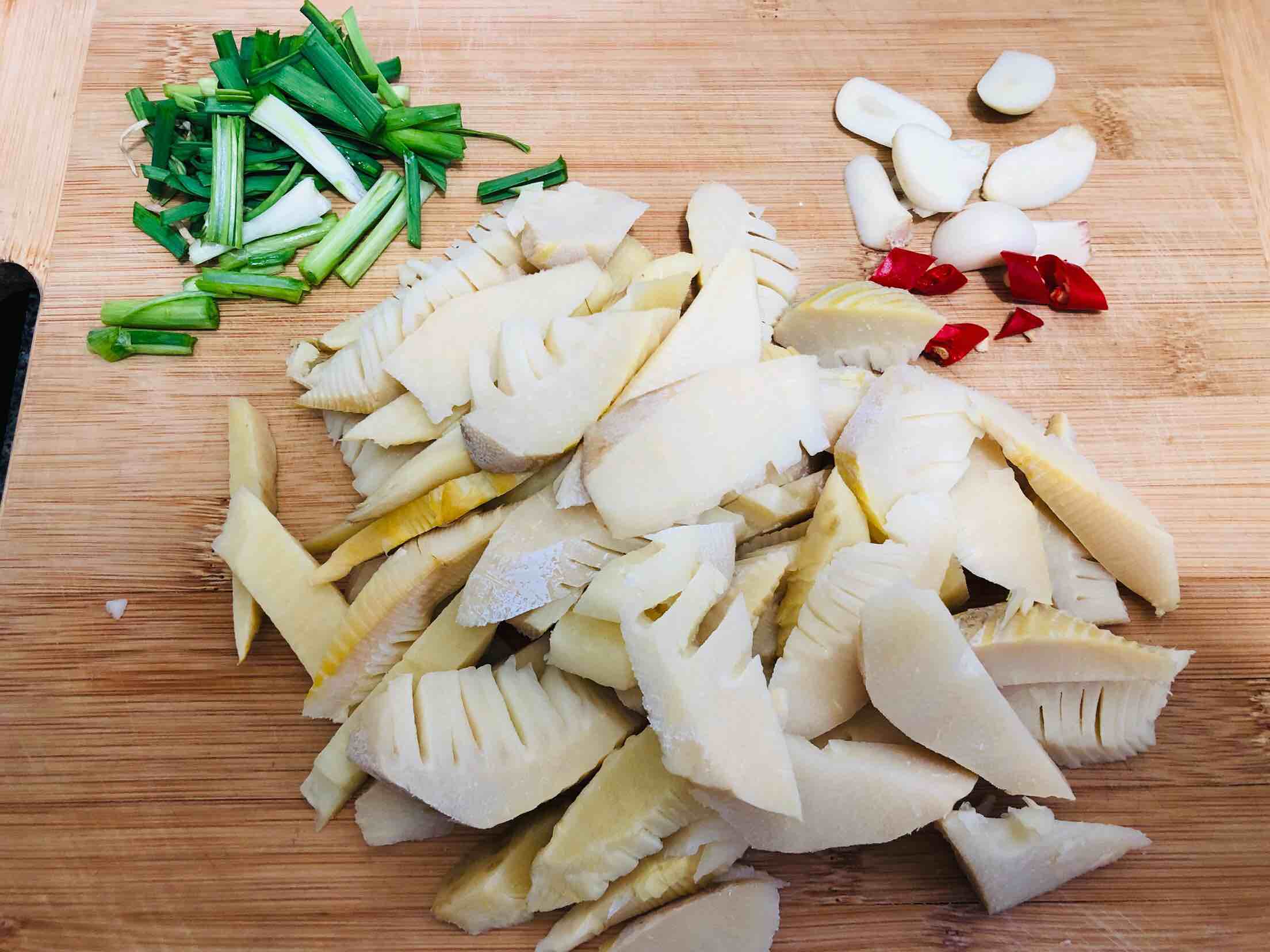 Fresh, Sweet, Crisp and Fragrant Spring Bamboo Shoots Braised in Oil recipe