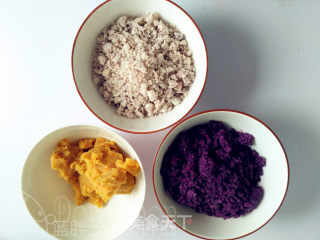 Three-color Taro Balls with Spiked Fresh Taro Fairy recipe