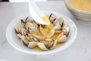 Steamed Eggs with Fresh Shells recipe