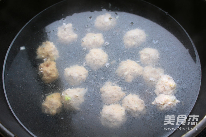 Tomato Meatballs Cut Roe recipe