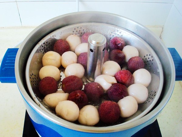 Bayberry Glutinous Rice Balls recipe