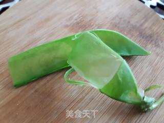 Scrambled Eggs with Peas recipe