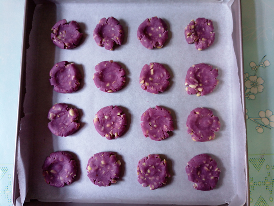 Easy Purple Sweet Potato Peanut Crisp recipe