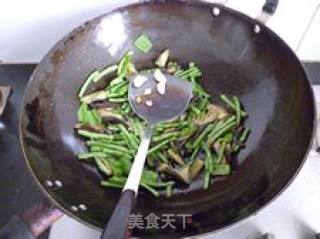 Stir-fried Summer Three Fresh recipe