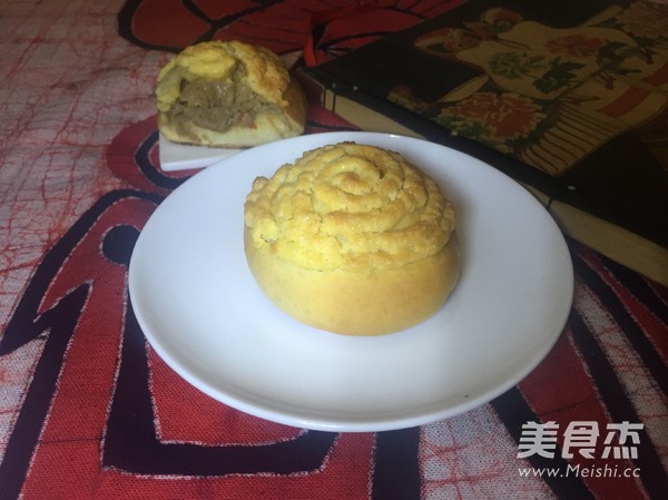 Crispy Barbecued Pork Bun recipe