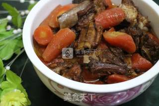Braised Pork Ribs with Carrots recipe