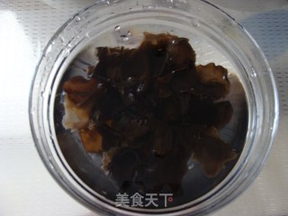 Cold Onion Black Fungus recipe