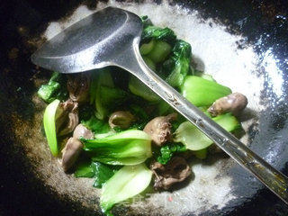 Stir-fried Vegetables with Chicken Hearts recipe