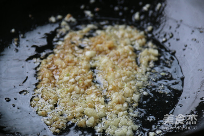 Garlic Loofah recipe