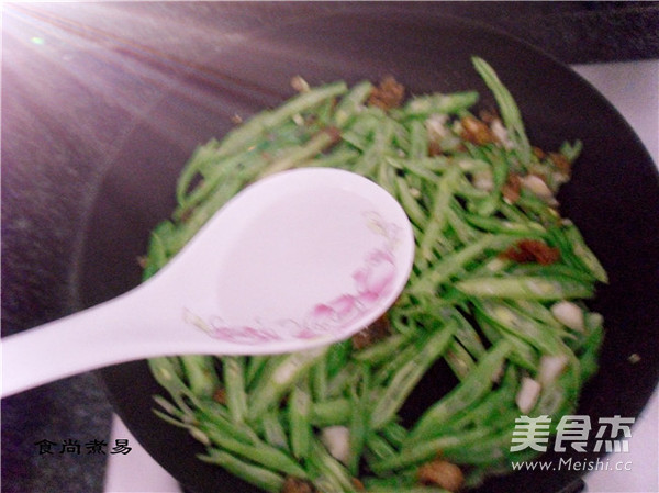 Stir-fried String Beans recipe