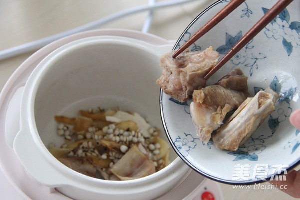 Huaishan Lily Pork Ribs Soup recipe