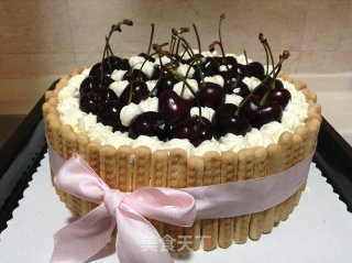 Birthday Cake-----------finger Cake Cherry Cake recipe