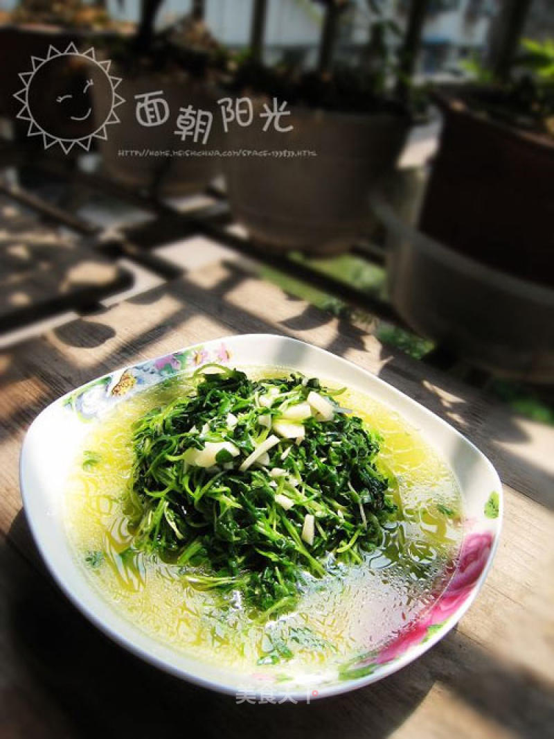 Stir-fried Radish Seedlings recipe