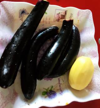 Eggplant with Potatoes recipe