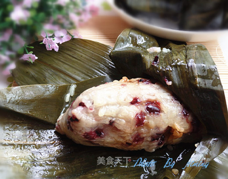 Glutinous Rice Dumplings with Red Dates and Red Beans recipe