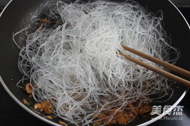 Stir-fried Vermicelli with Cabbage recipe