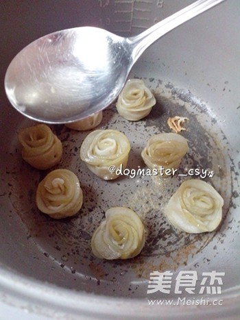 Sweet Rose Apple Strudel recipe