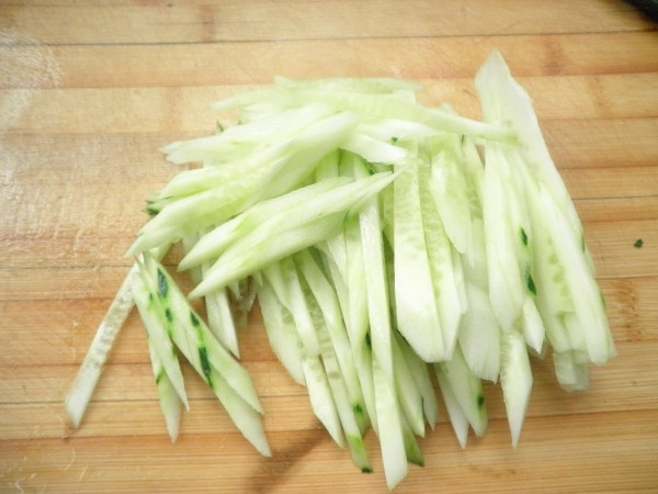 Cucumber Mixed with Fragrant Dried recipe