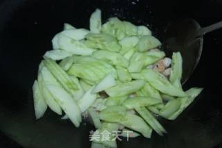 Fried Shrimp with Cucumber recipe