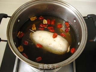 Woman's Beauty Snack---glutinous Rice and Lotus Root recipe