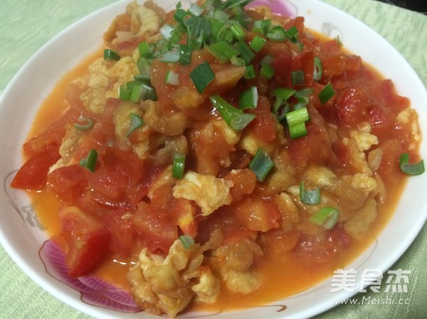 Tomato Scrambled Eggs recipe