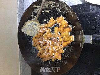 Baked Pumpkin with Salted Egg Yolk recipe