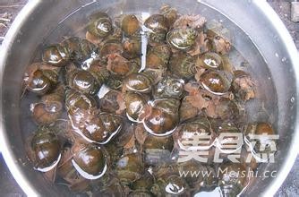 Cantonese Fried Escargot recipe