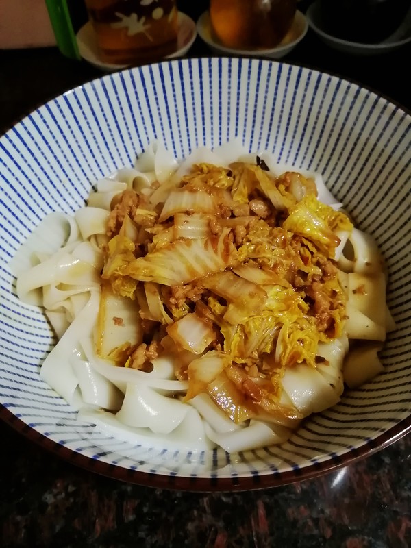 Baby Vegetable Noodles with Minced Meat recipe