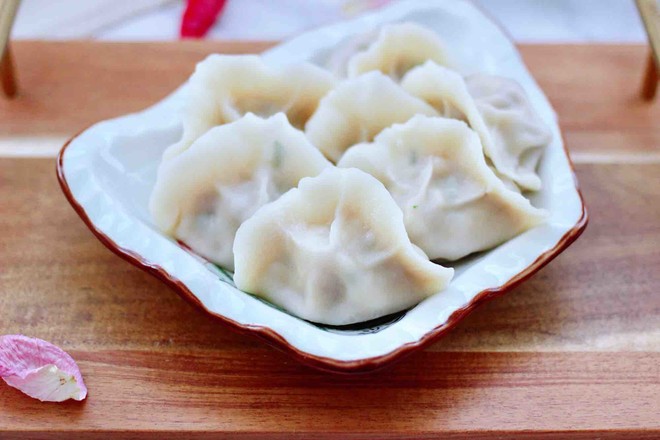 Beef Garlic Dumplings recipe