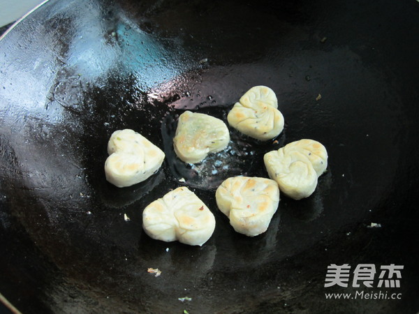 Scallion Heart Cake recipe