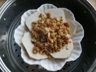 Steamed Taro with Minced Meat recipe