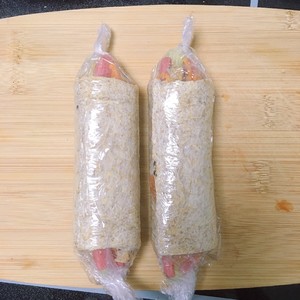 (innovative Way to Eat Whole Wheat Bread) (no Rice) Crab Meat Floss Sushi Roll recipe