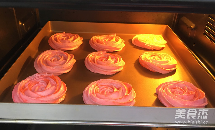 Valentine's Day--rose Marlene Cookies recipe