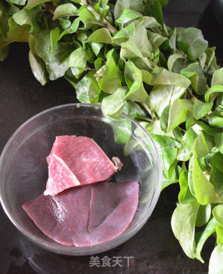 Pork Liver and Lean Meat and Wolfberry Soup recipe